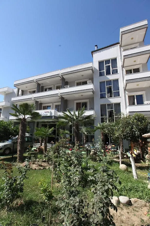 Malvina Hotel Golem