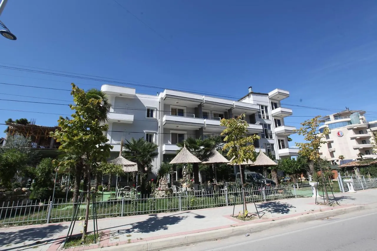 Malvina Hotel Golem