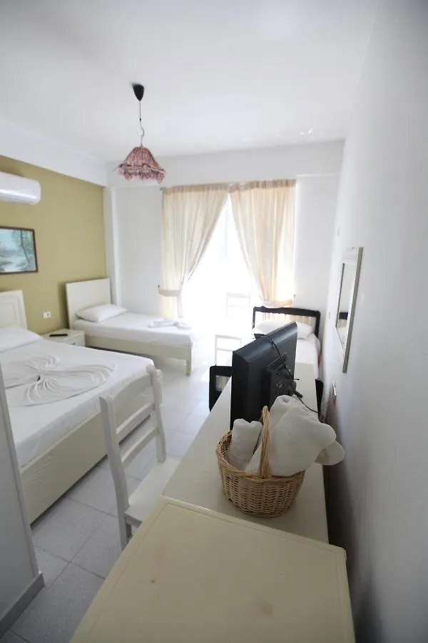 Malvina Hotel Golem  Albánie