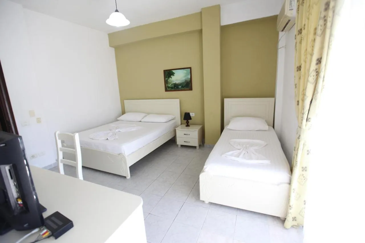 Malvina Hotel Golem